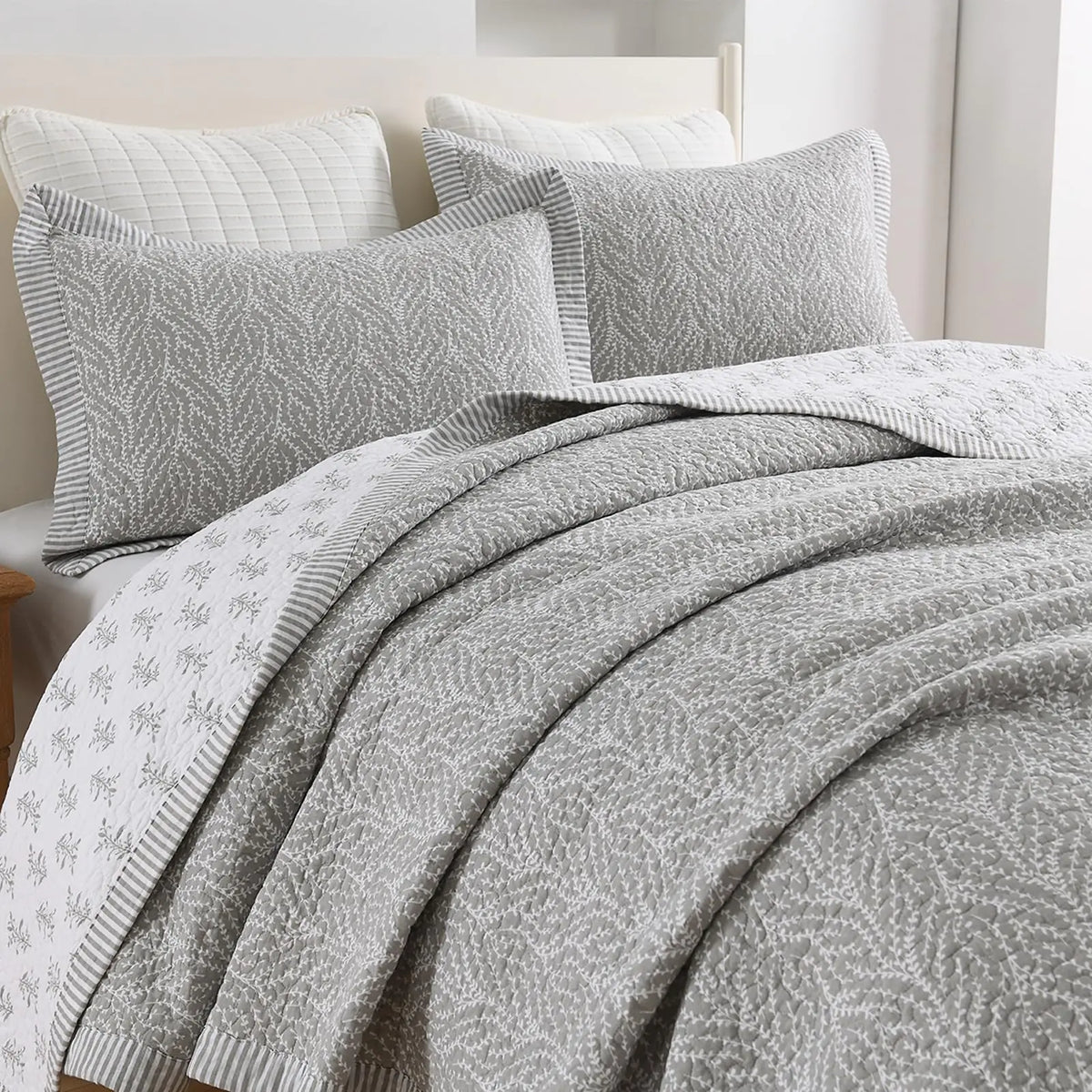 White and grey cotton quilted coverlet set
